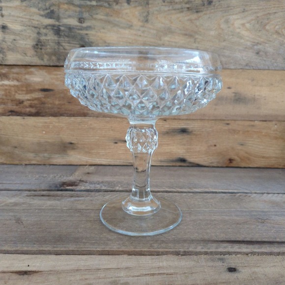Vintage 1965 - 1990 Diamond Point Clear by Indiana Glass Tall Footed Compote - Picture 3 of 11